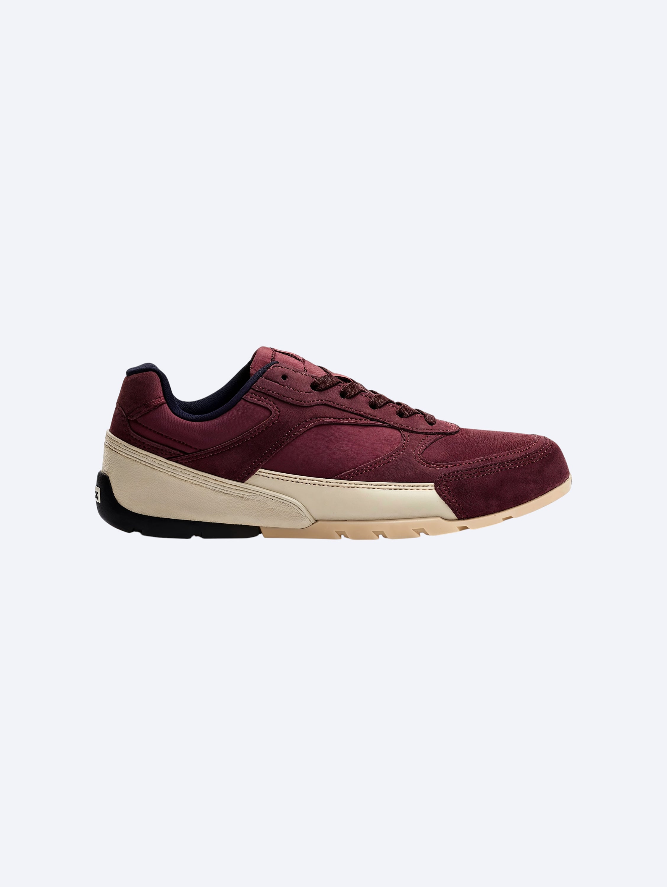 Classic Court Sneaker 4